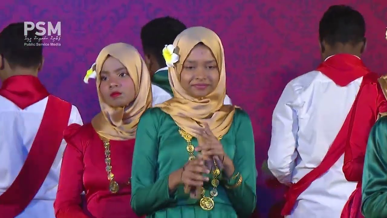 Item presented by Majeediyya School Students