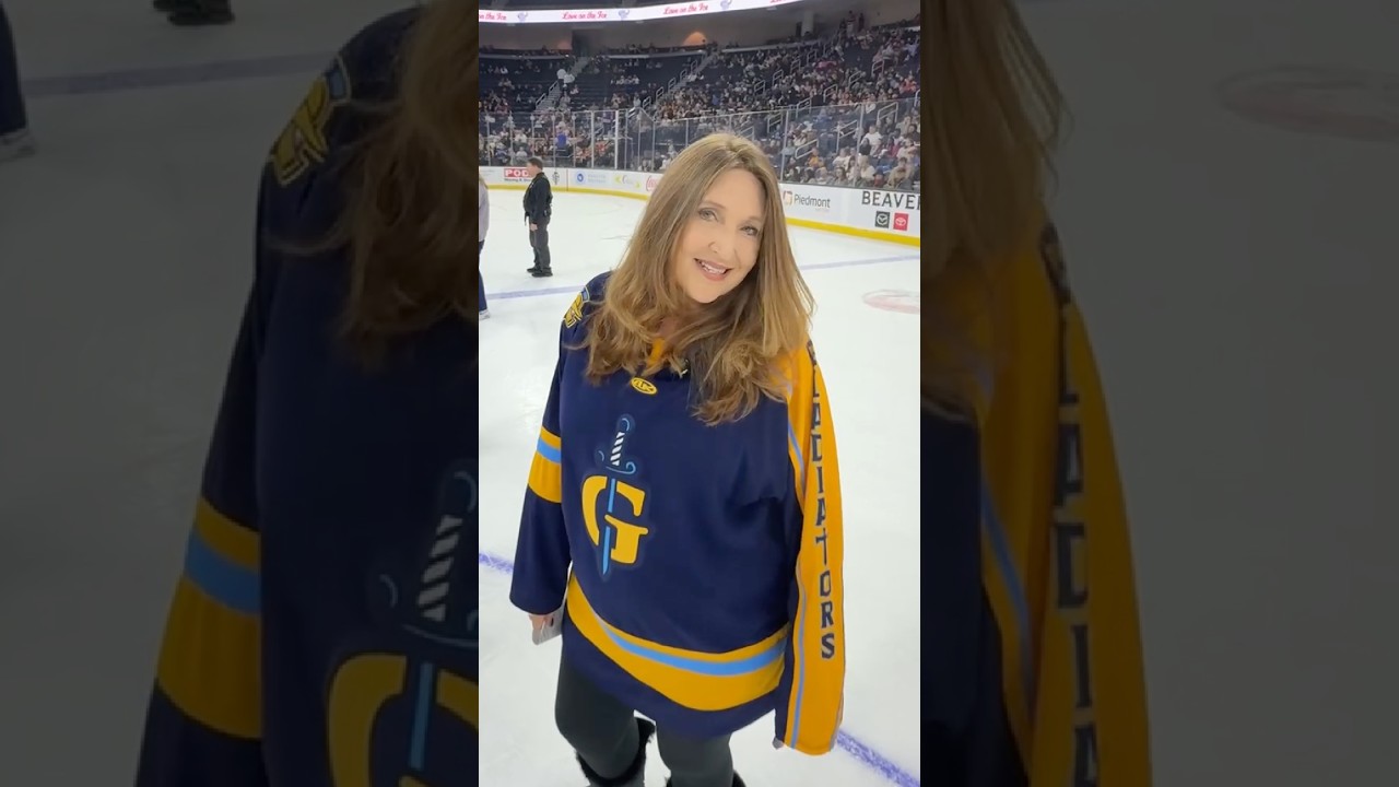 (FULL VERSION) I got to marry couples and renew their vows for Love On The Ice ON #valentinesday!