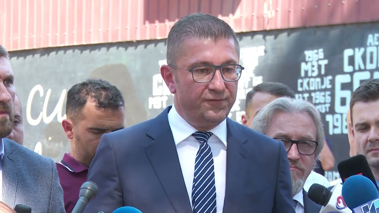 ДУИ ја губи моќта меѓу Албанците во Македонија - има обиди да мобилизира групи од соседството