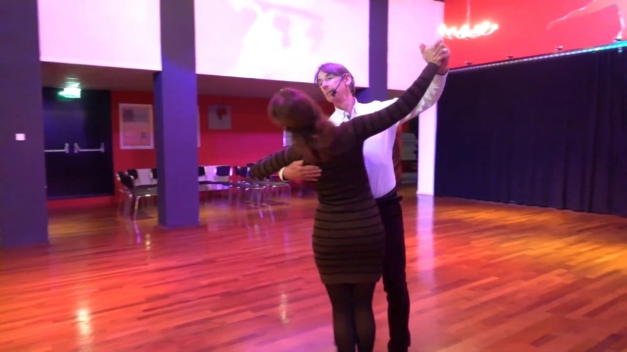 Slowfoxtrot: Basis programma  Danscentrum Welkom