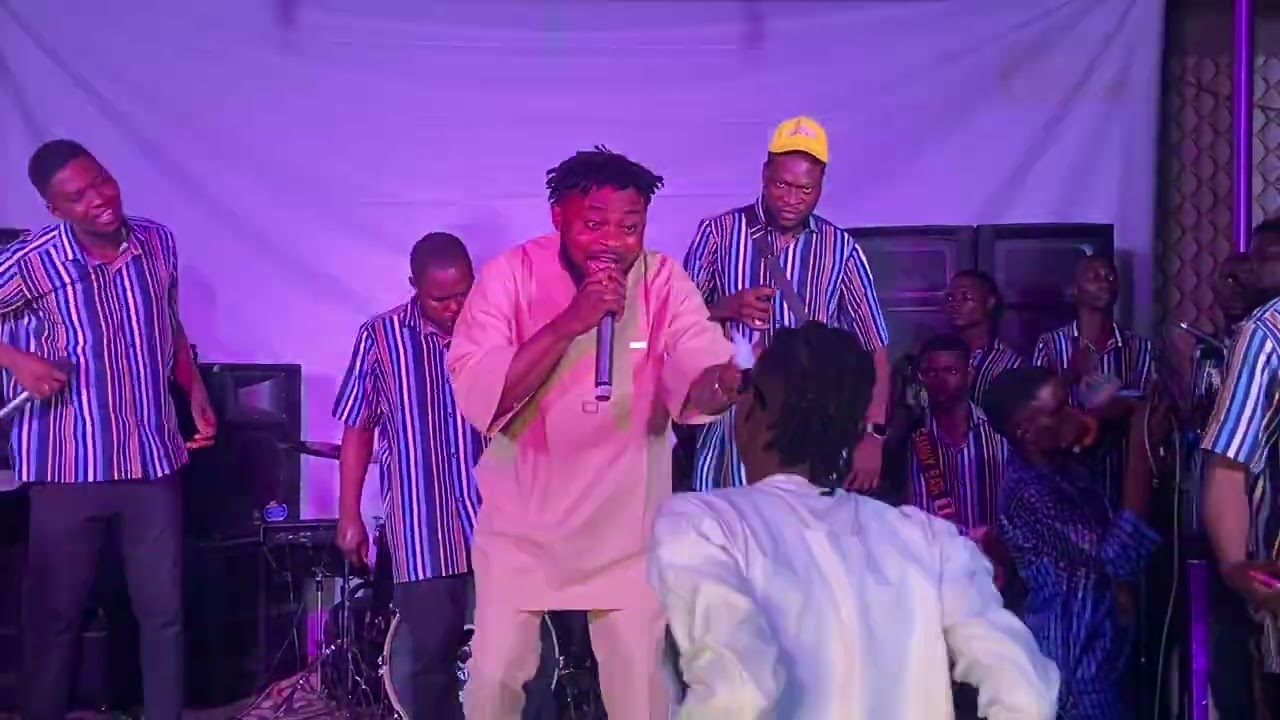KAYSLIKY TRENDING TUNGBA COLLABORATION WITH OSHO AND TOBI ZION AT BIRTHDAY CONCERT OF DAVID APALA