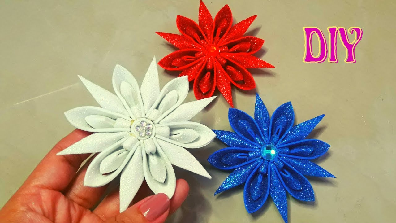 SIMPLE IDEAS FOR CHRISTMAS DECORATIONS | FLOWER DESIGN | GLITTER FOAM CRAFTS
