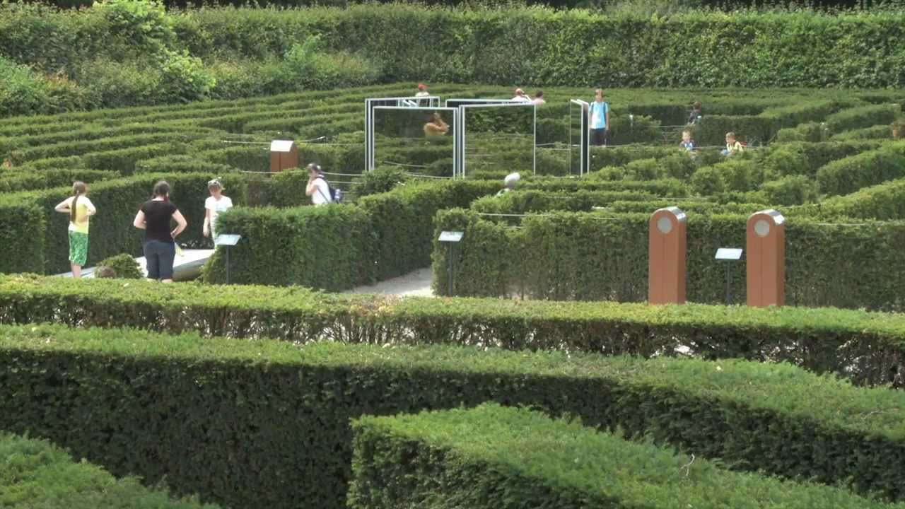 Irrgarten und Labyrinth