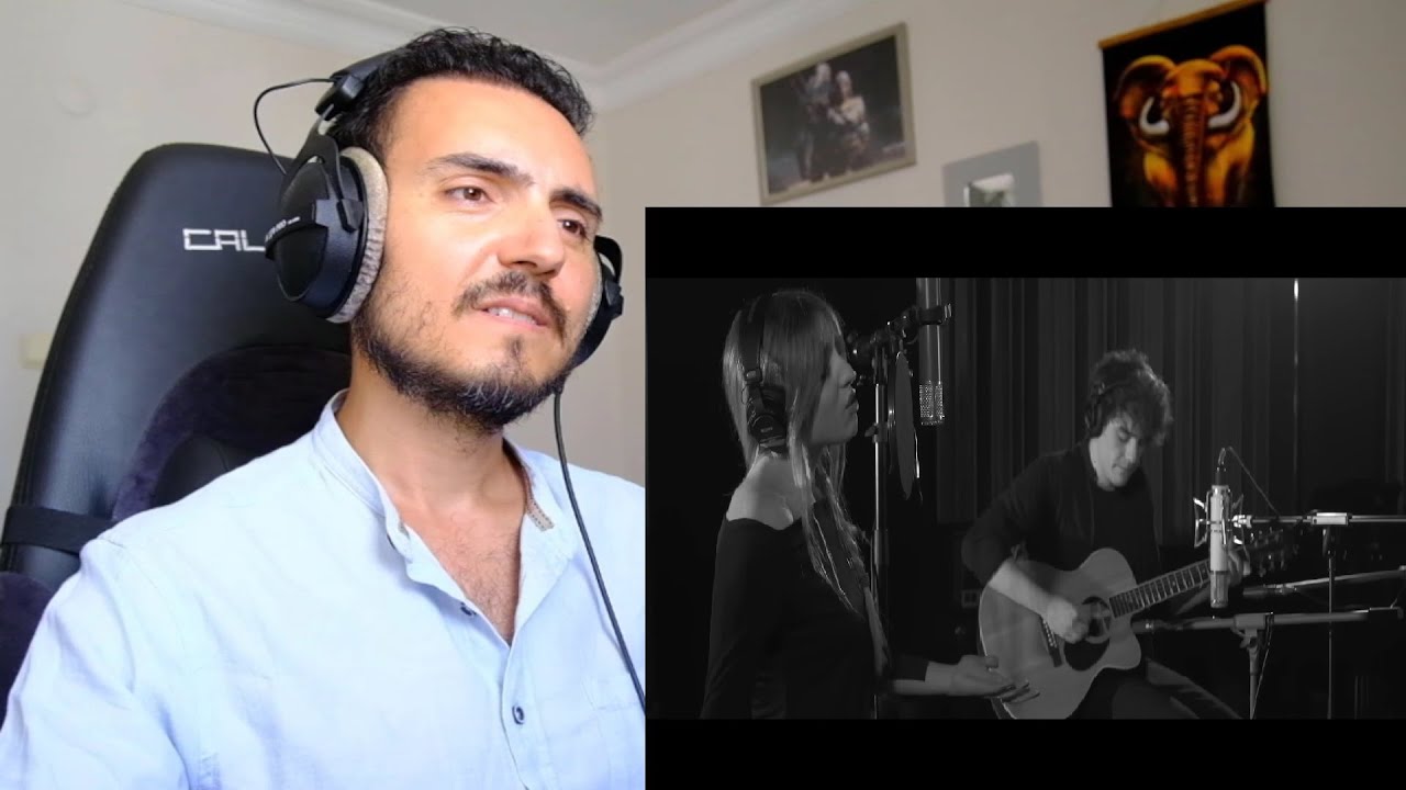 Angelina Mango - SONO AGGRAPPATA A TE (Acoustic Live Version) Reaction