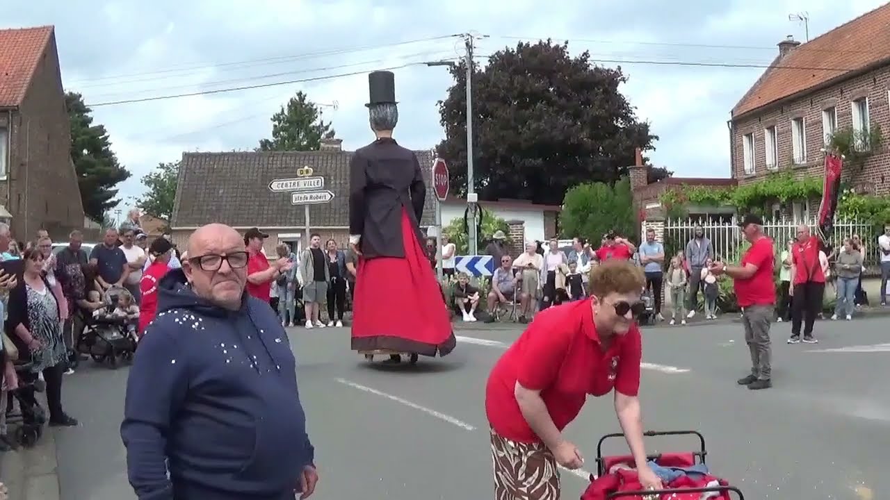 défilé carnavalesque de Masny le 01 juin 2025