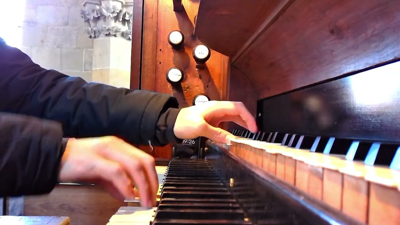 GL 256: Ich steh an deiner Krippe(n) hier (Danklied nach alter Melodie)