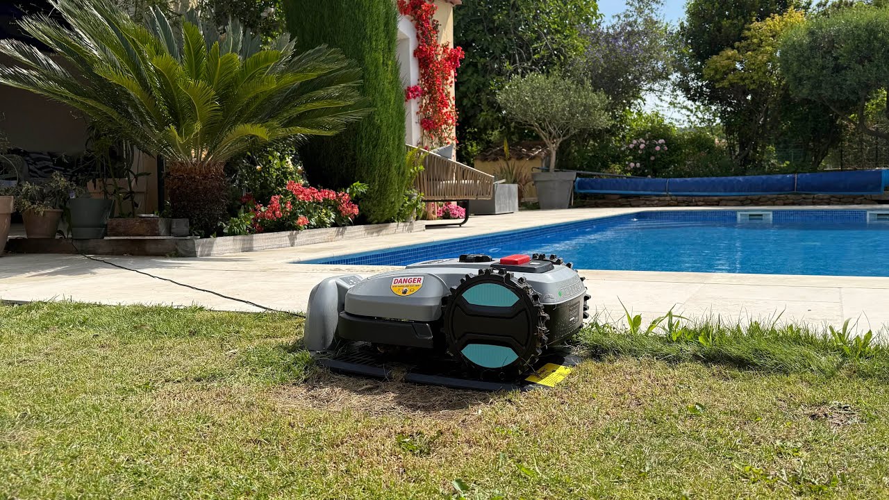 JE TESTE LE E400 UN ROBOT TONDEUSE YARDCARE À 339,99€ ! INCROYABLE ✔️ [FR]