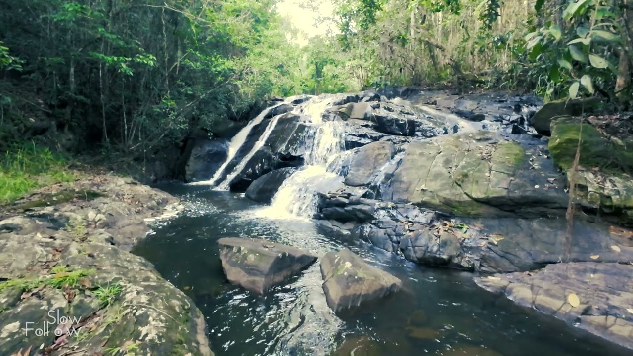 Acorde com o Som de CACHOEIRA. Sul da Bahia - Brasil. 4k Experiência.