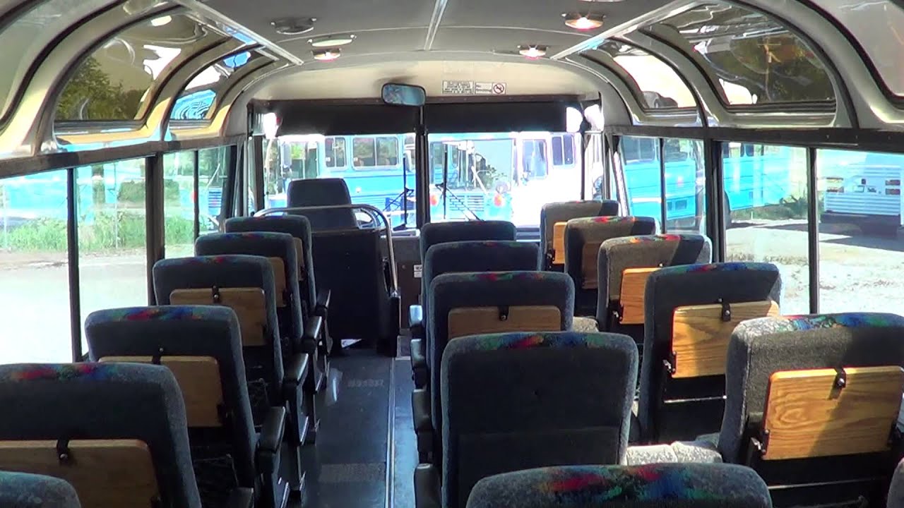 Northwest Bus Sales - 1978 MCI MC5C 28 Passenger 