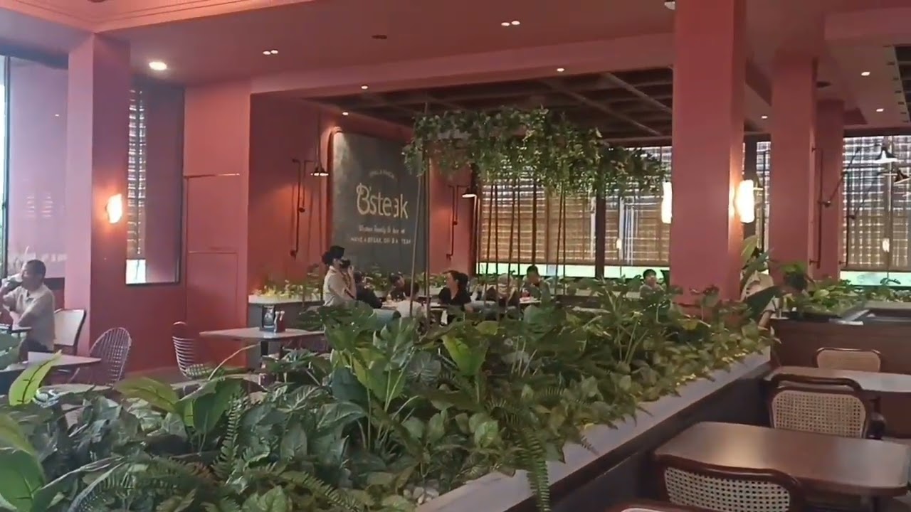 RESTO YANG INDAH & ARTISTIK, MENYAJIKAN SPESIAL MENU MAKANAN EROPA DI BOGOR. 