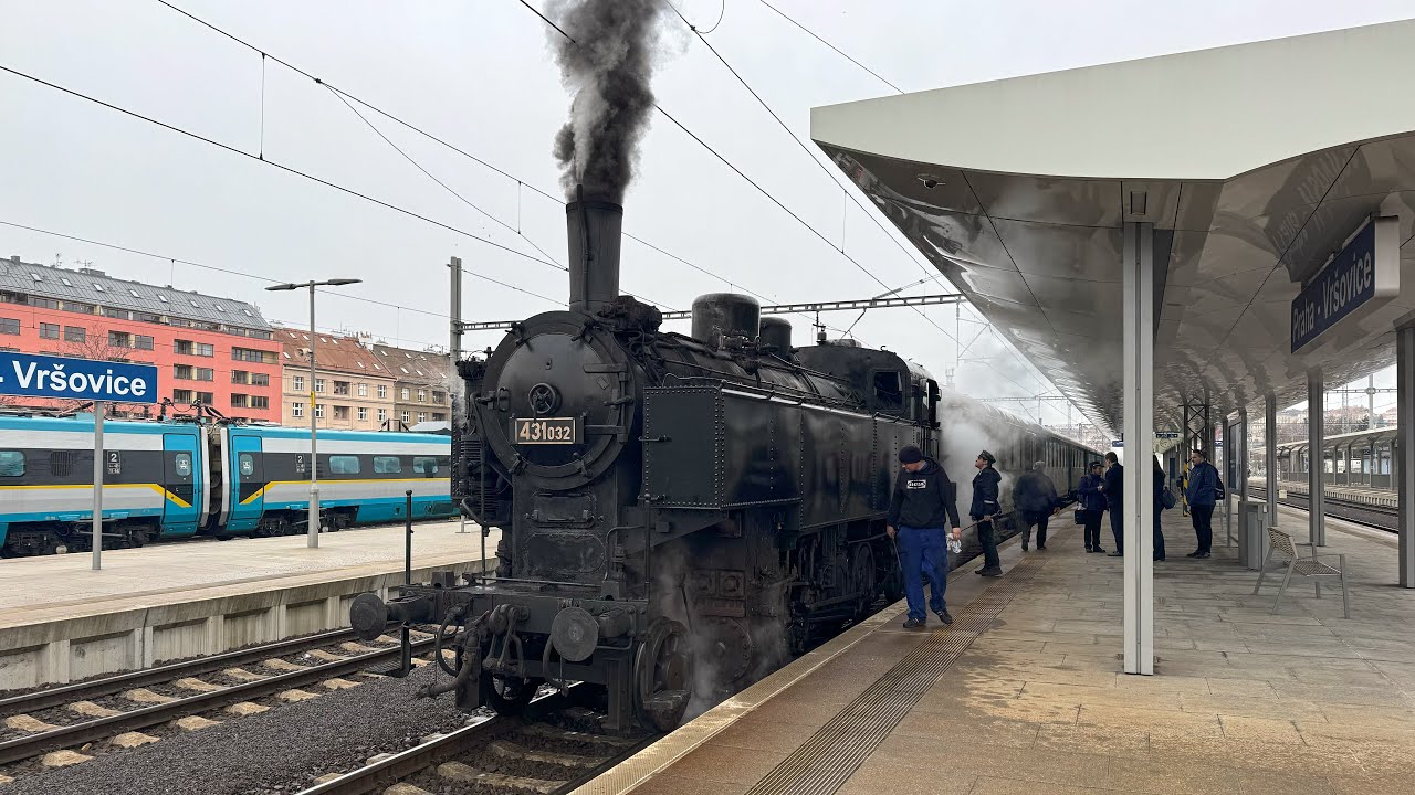 Mikulášský parní vlak s Ventilovkou 431.032 z Prahy do Karlštejna