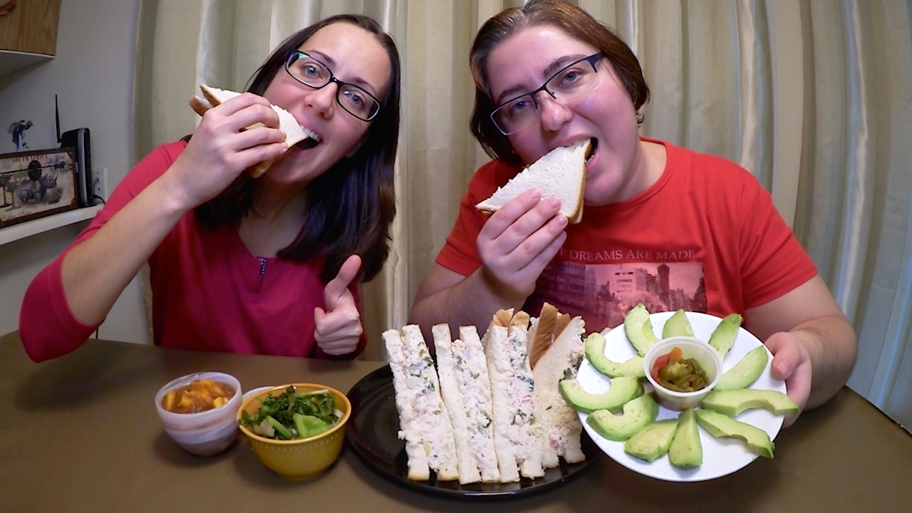 Chicken Salad Sandwichs With Avocado And Mango Salsa | Gay Family Mukbang (먹방) - Eating Show