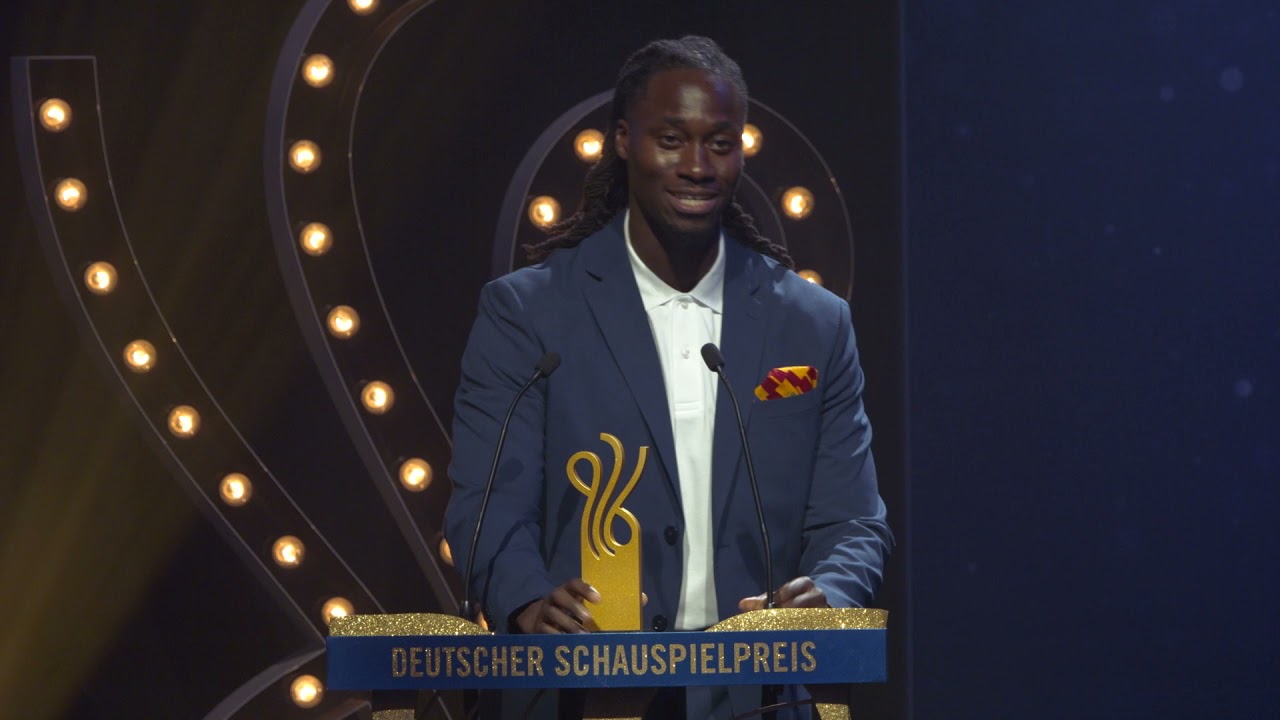 PREISTRÄGER 𝖨𝖭 𝖣𝖤𝖱 𝖪𝖠𝖳𝖤𝖦𝖮𝖱𝖨𝖤 Schauspieler in einer Hauptrolle ist: Eugene Boateng