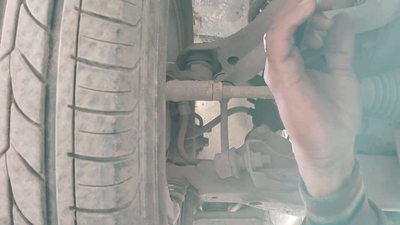 Toyota innova CRYSTA wheel alignment and Cambar adjustment. pilis chennal ko subscribe🙏