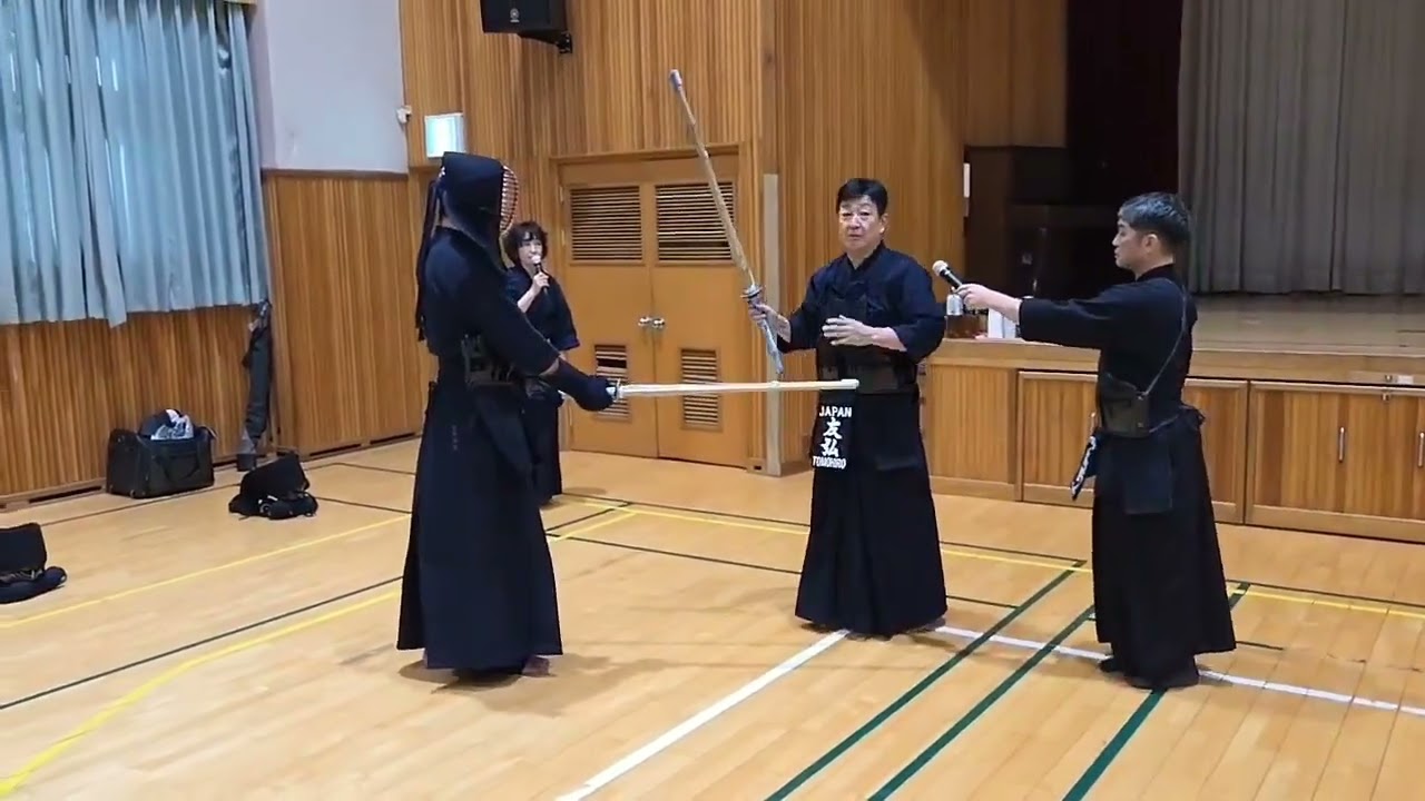 2025.11.1 토모히로 8단 선생님 초청 지도중 일부