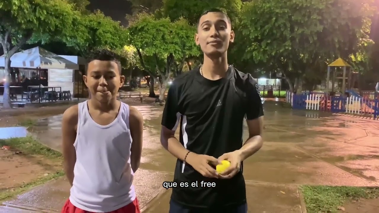 El fildeo en el Softbol (FLY y BROLLING)