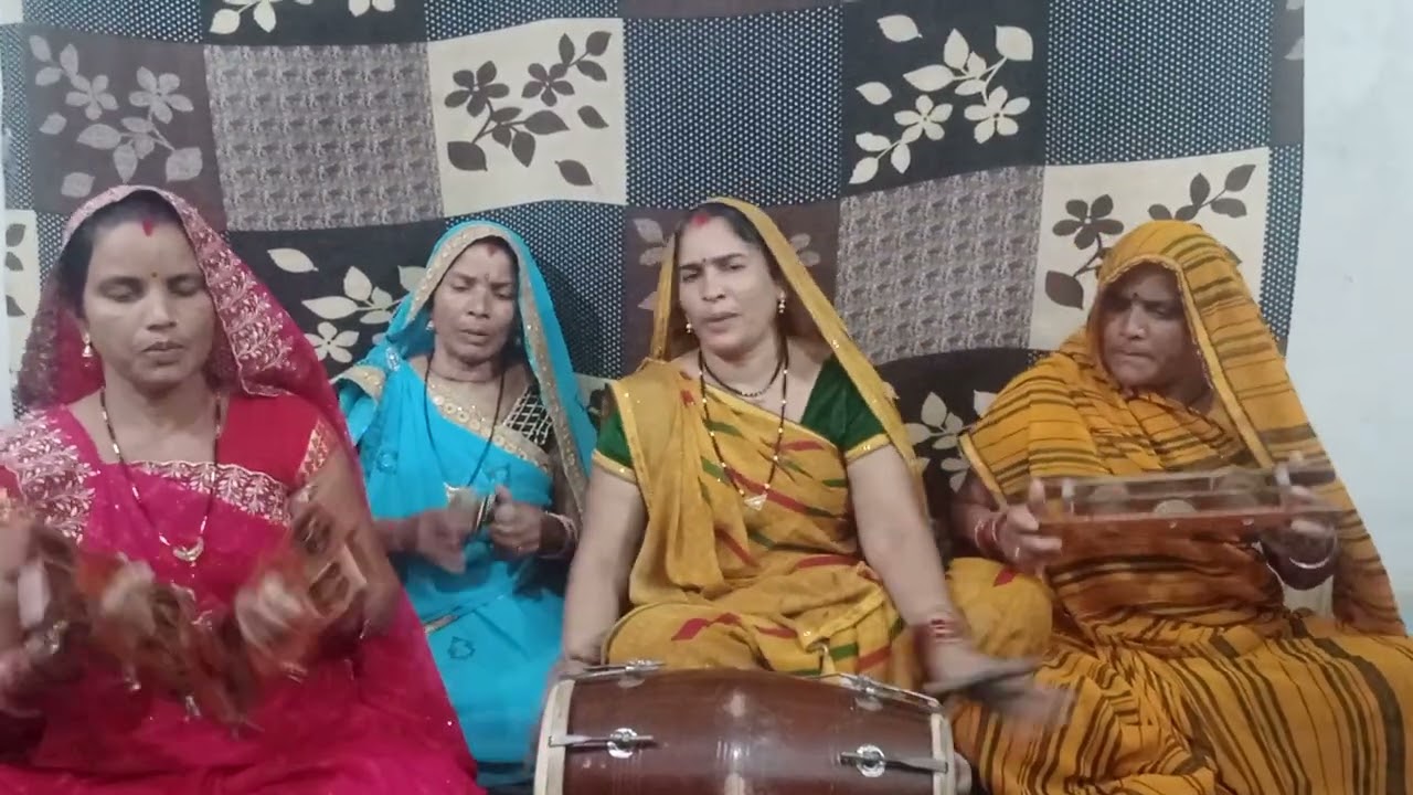 भजन बिना ने टर हो रे अरे रे...😇🗣️#बुंदेली #भजन #viralvideo 