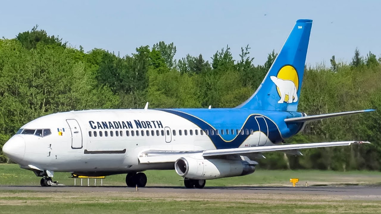 Canadian North Boeing 737-200 (B732) landing & departing Quebec City (YQB/ CYQB)
