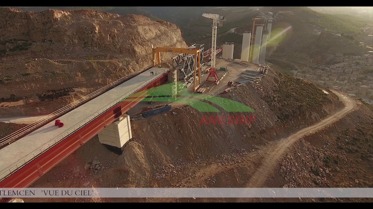 L'Algérie construit le plus haut viaduc ferroviaire en afrique (vue du ciel)