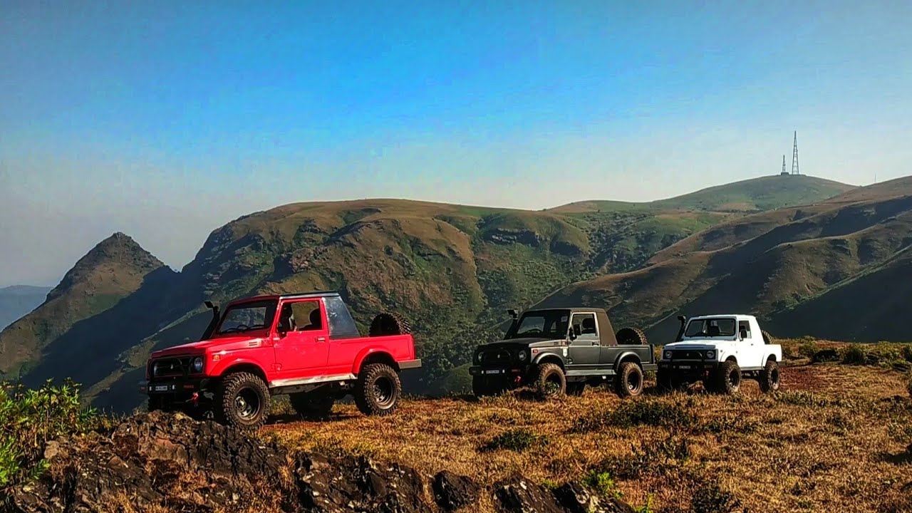 Exploring Baba Budan Giri || 1,800 Metres Above The Sea Level || Ammyfied Custom Team