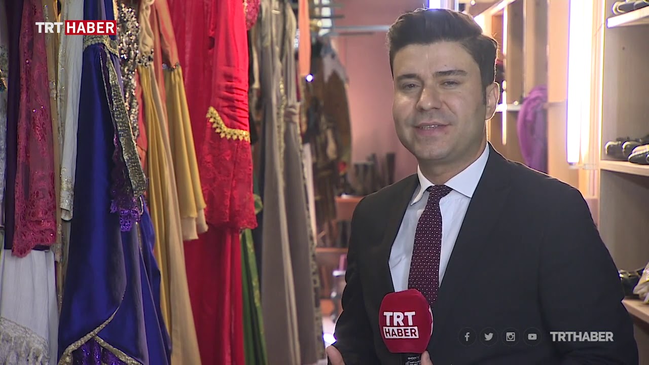 Ünlü oyunların kostümleri Devlet Tiyatroları ambarında