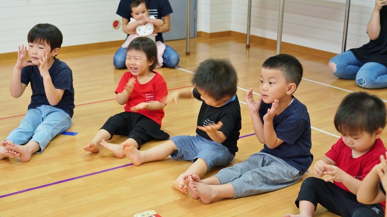 プリモ保育園 2020-07-05 参観日 [0・1・2歳児]（後ろから）