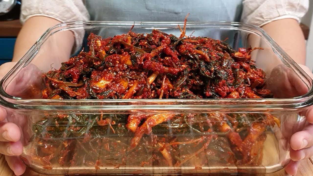 알맞은 쓴맛 빼는 꿀팁으로 고들빼기김치 맛있게 담그는 법【고들빼기김치 황금비법 양념레시피】