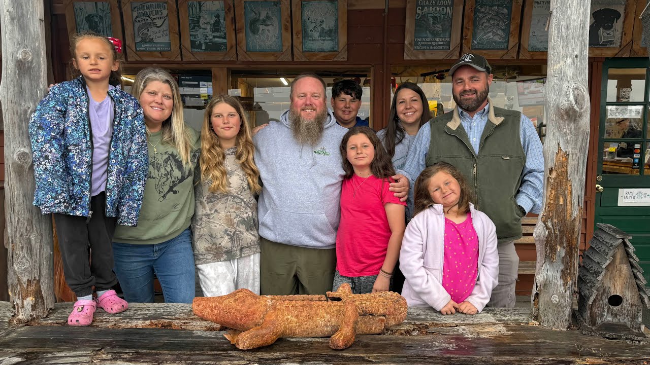 We Took Over a South Carolina Fish Camp for the Weekend! 