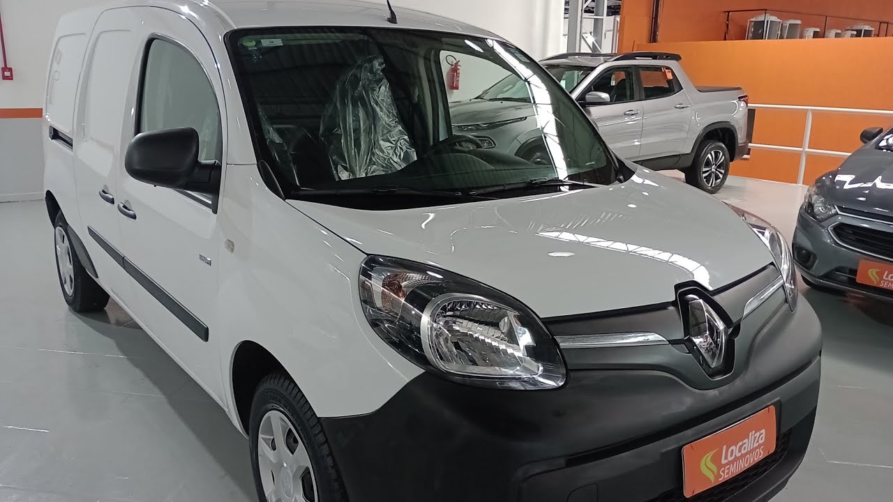 Renault Kangoo Z.E Maxi Cargo 2022 em detalhes ⚡ Melhor que a Fiorino?