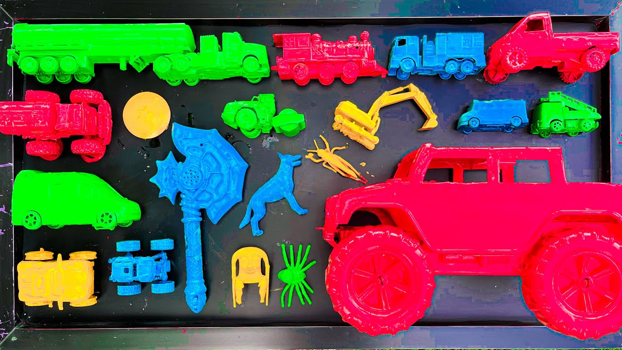 Membersihkan mainan mobil mobilan Truk oli, kereta uap, ambulance, mobil monster, anomali