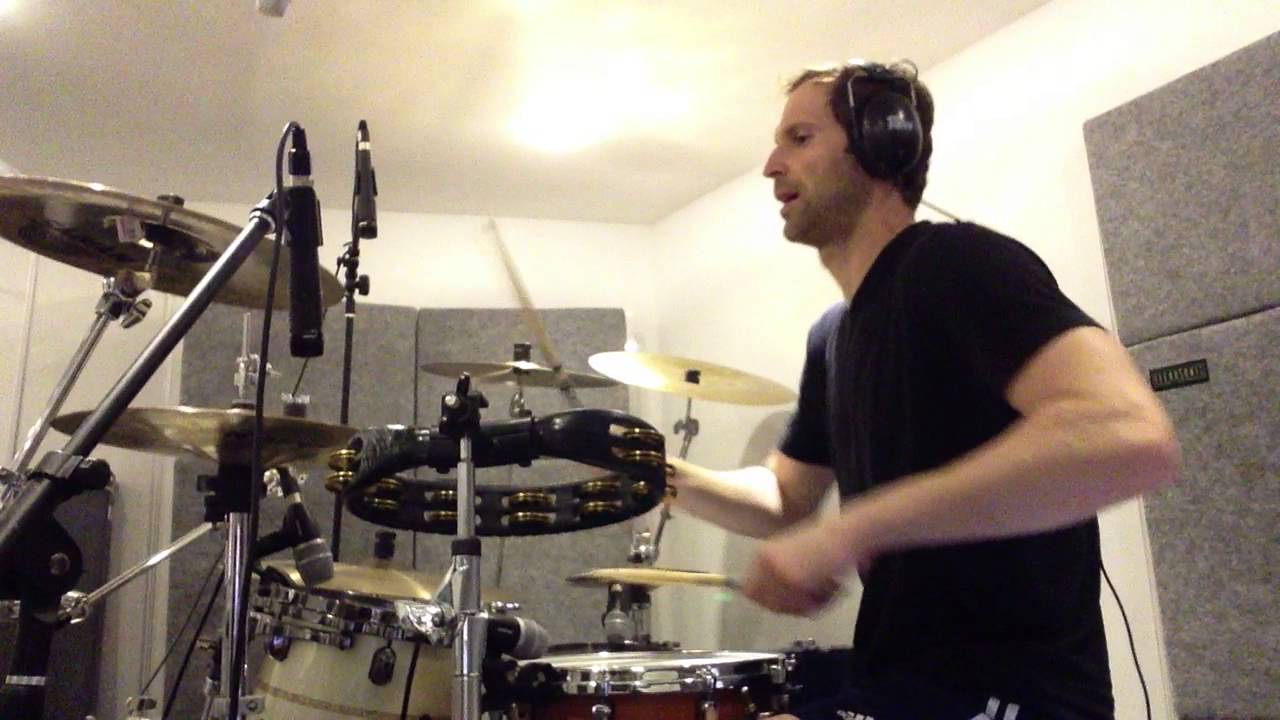 FOO FIGHTERS   Walk cover by Petr Cech