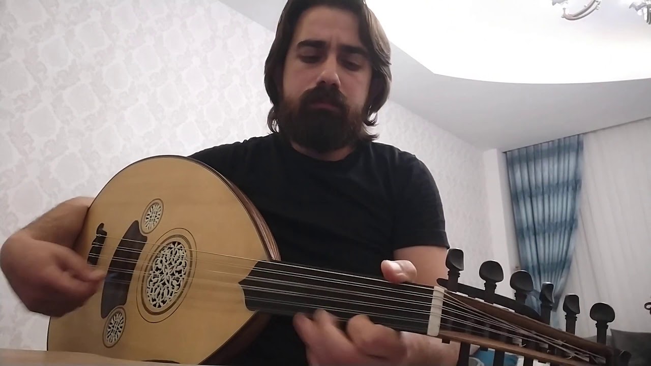 Rüzgar Söylüyor Şimdi O Yerlerde - Emre Erimli