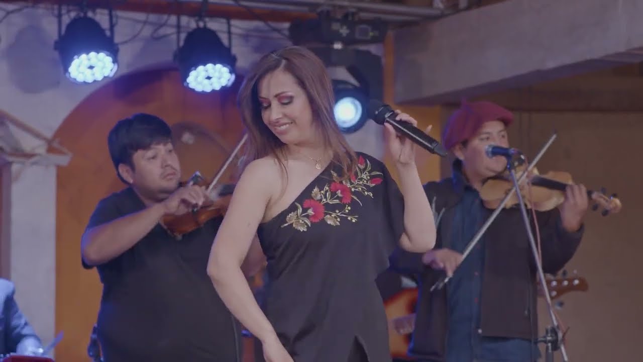 03   ESTHER MARISOL - UNA POR TODAS