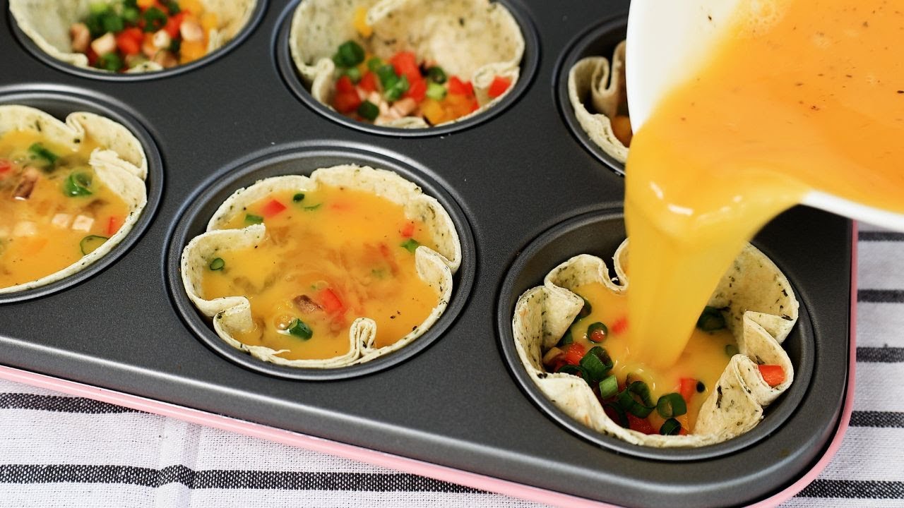 Вылейте яйца в форму для маффинов, и результат будет потрясающим! Просто и вкусно