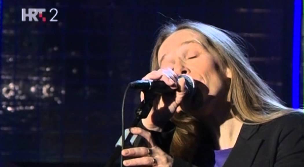 Nola - Iznad oblaka (live)