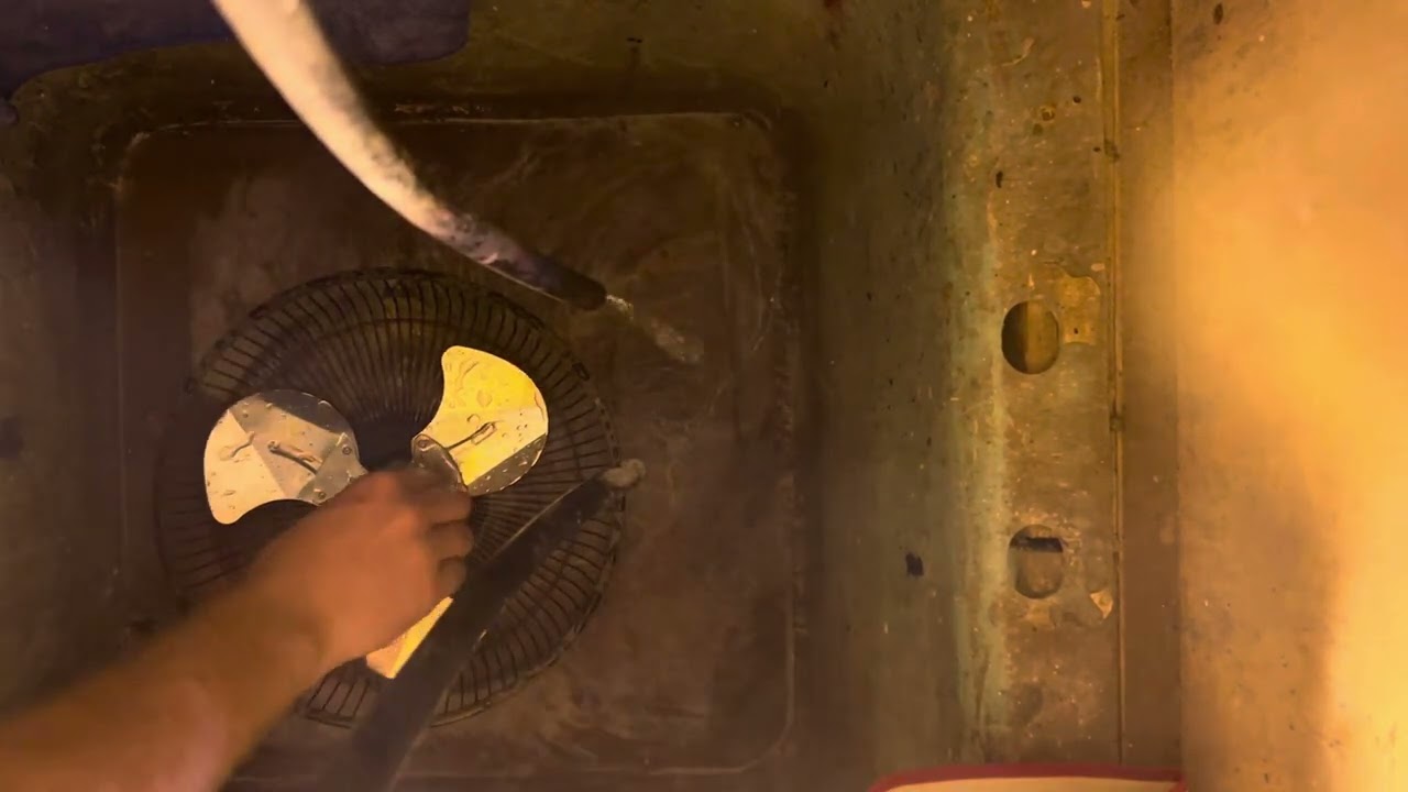 Mainstays 9&rdquo; High Velocity Fan Clean And Service