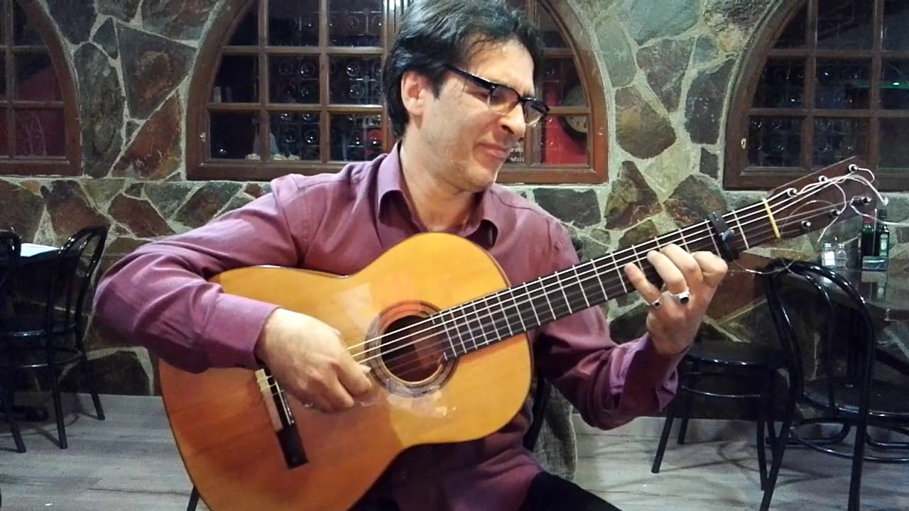 Improvisación de Agustín El Bola sobre una granaína de Ramón Montoya.