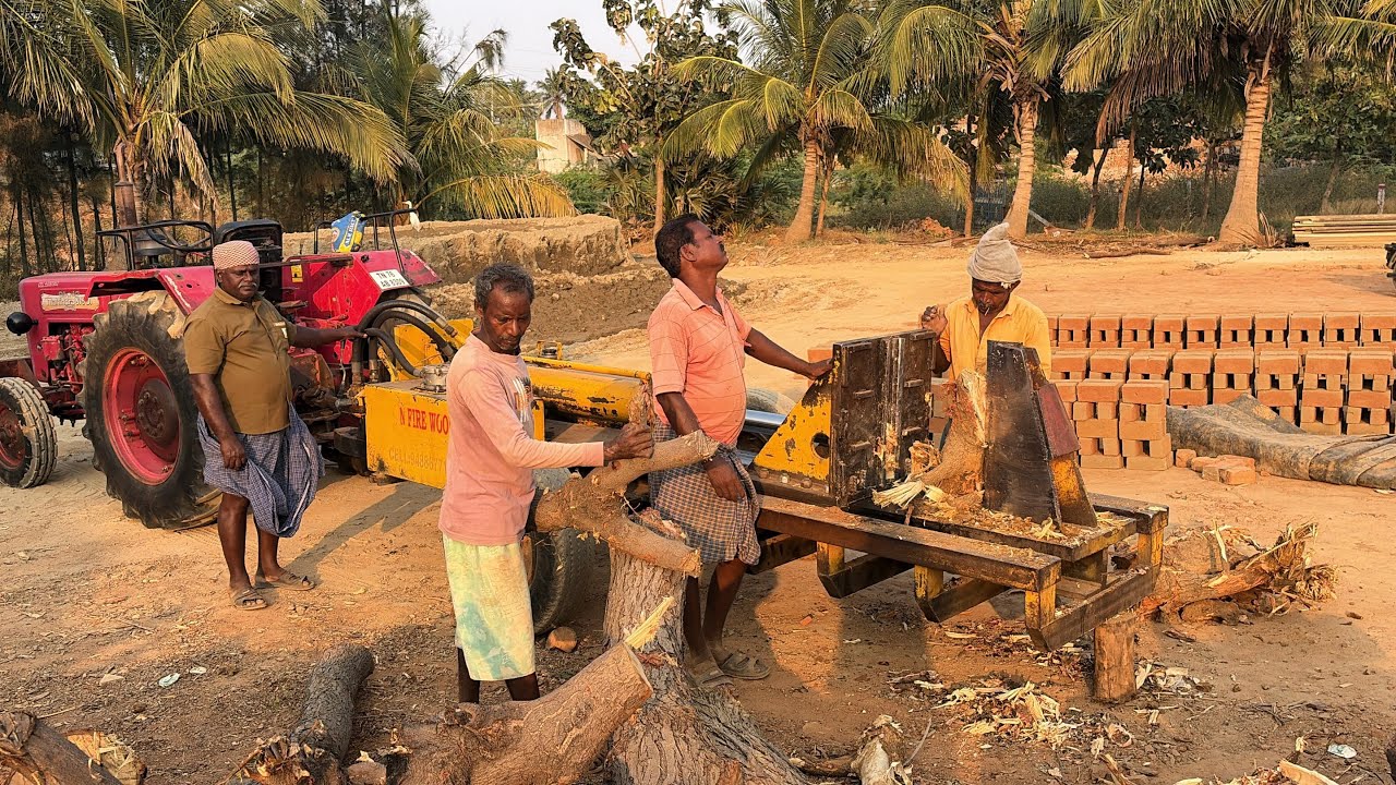 Wood Breaking Machine for Brick Kiln 🔥🧱 | woods  Cutting #vgbbricks #bricks #bricksfactory 