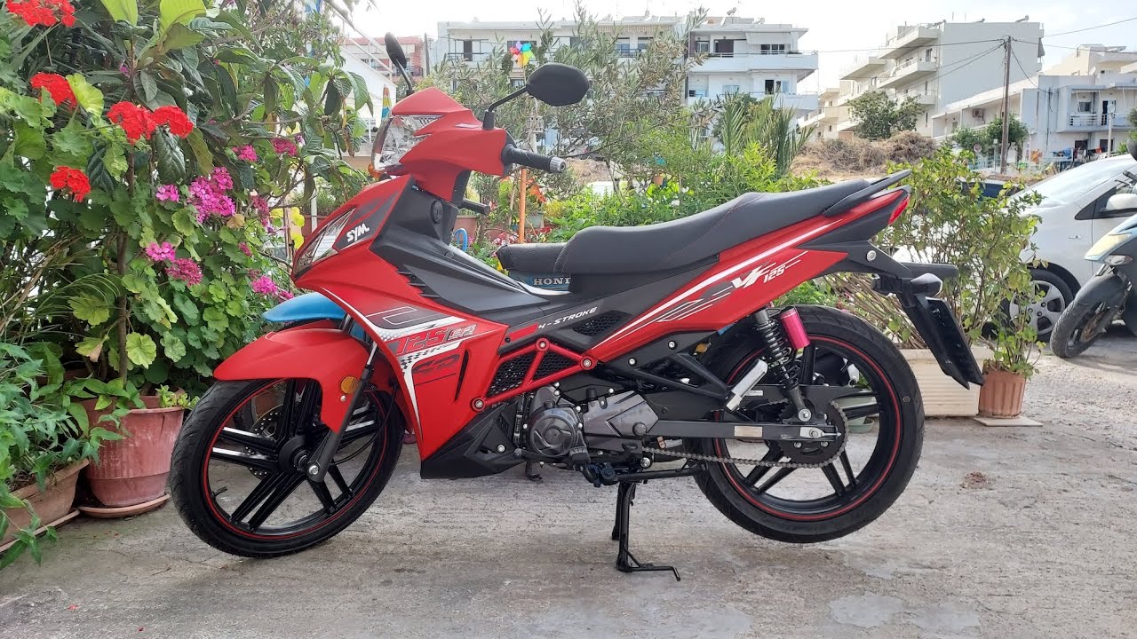 sym vf 125 από το αεροδρόμιο προς την πόλη.