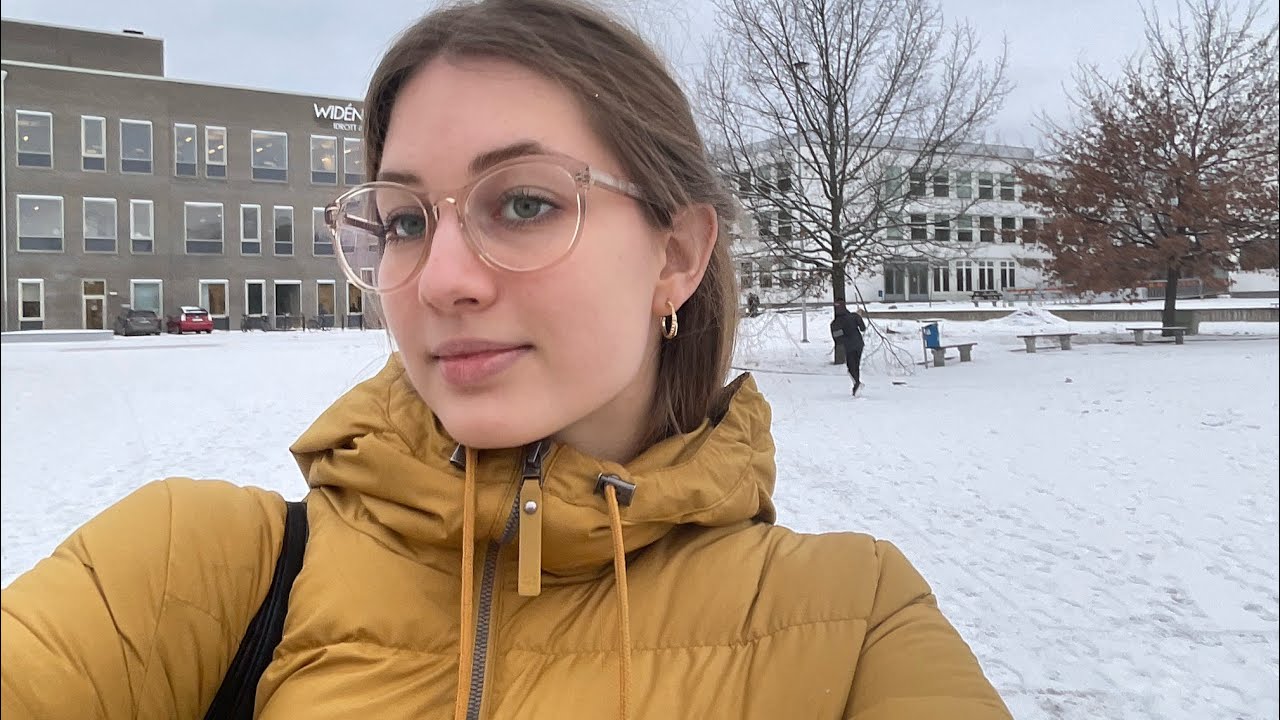 Day in a life of an IB program student in Västerås, Sweden (Carlforsska gymnasiet)