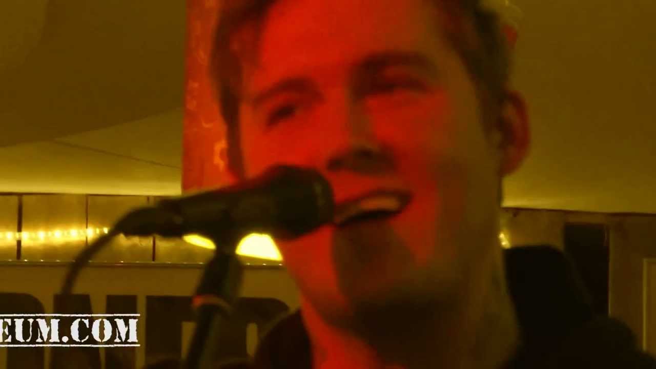 Brian Fallon Senor and the Queen  live Ramonesmuseum Berlin The Gaslight Anthem acoustic