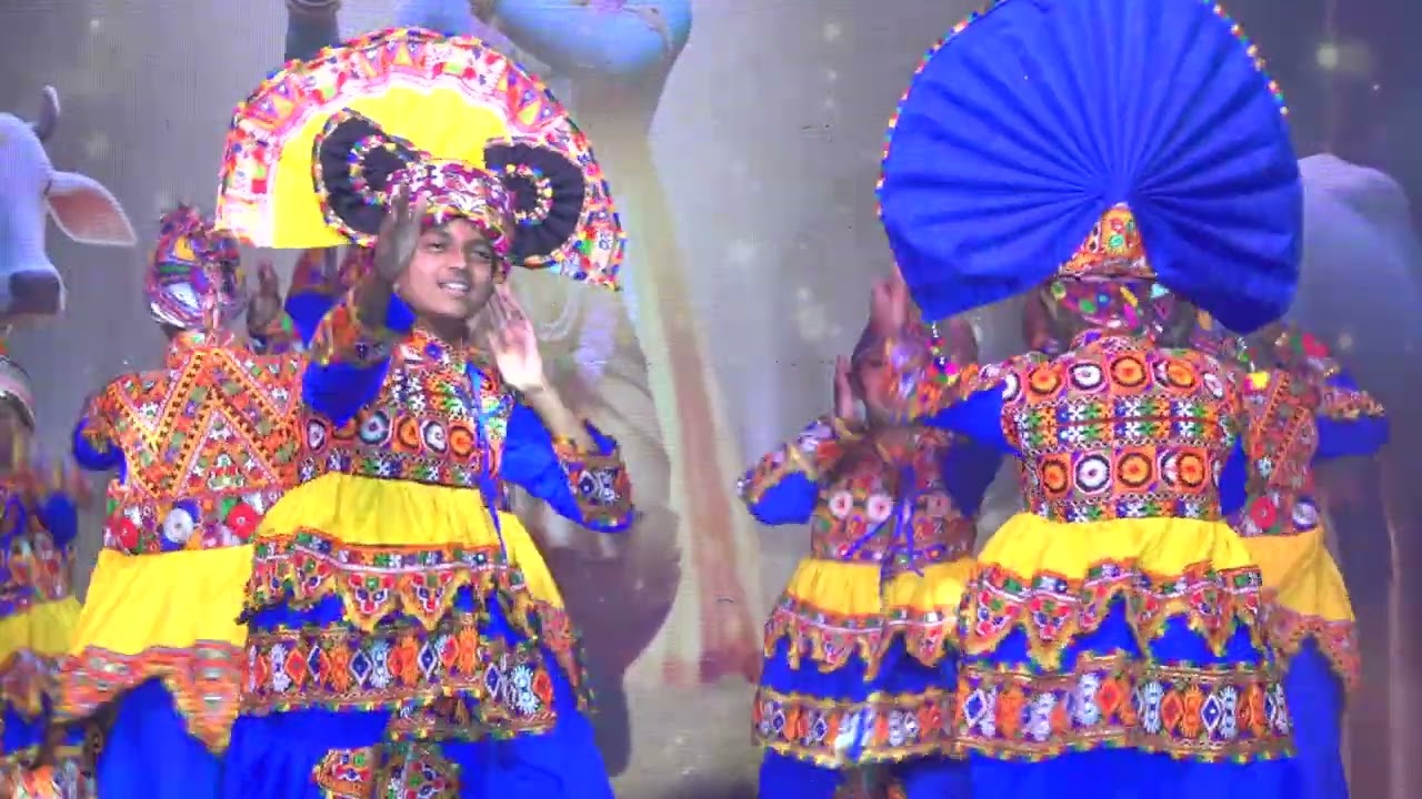 16 Krishna Sahayte