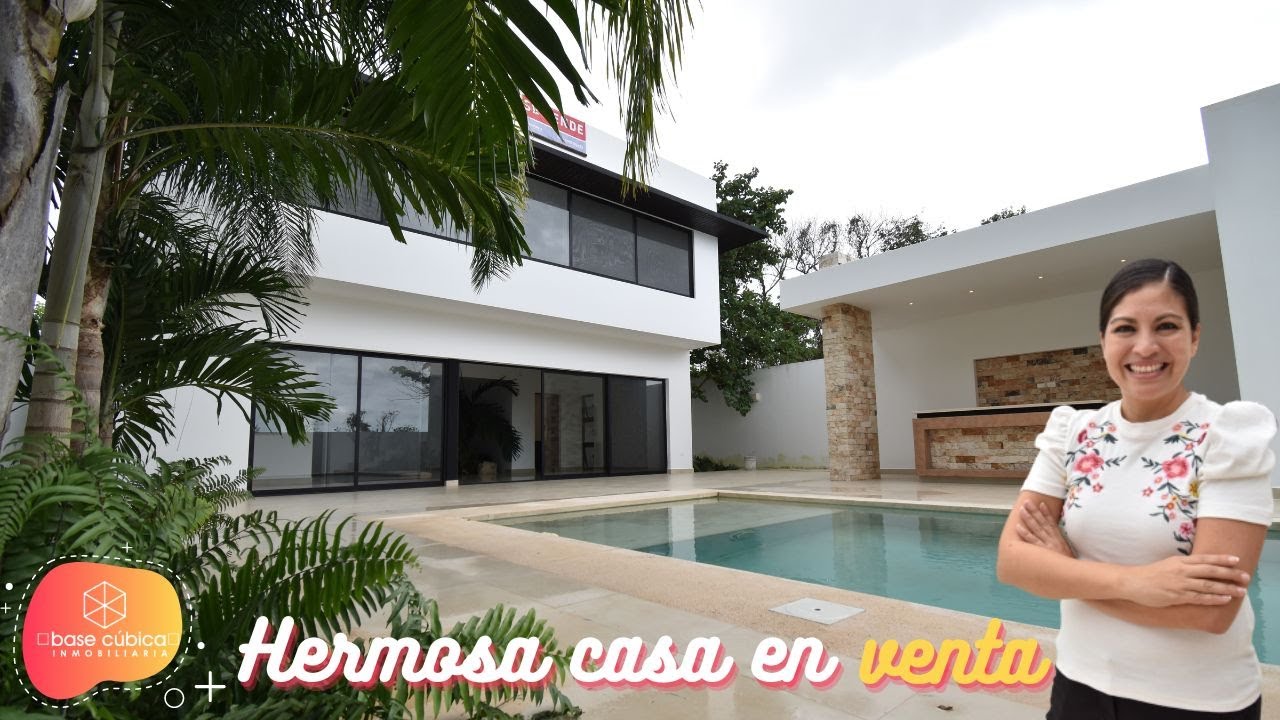 ¡HERMOSA CASA DE 3 HABITACIONES EN VENTA! Frente a espectacular parque en privada de Mérida