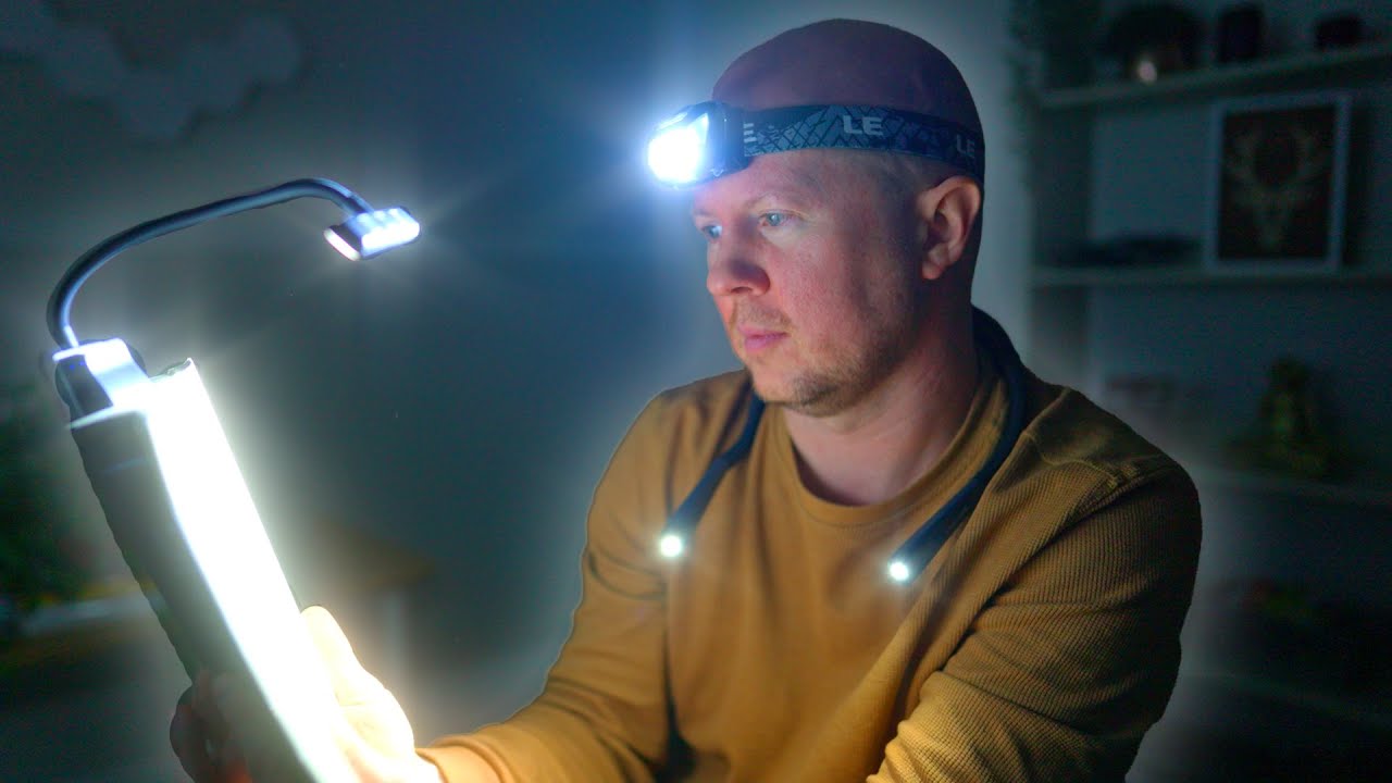 The BEST Reading Light (And Why I Recommend It)