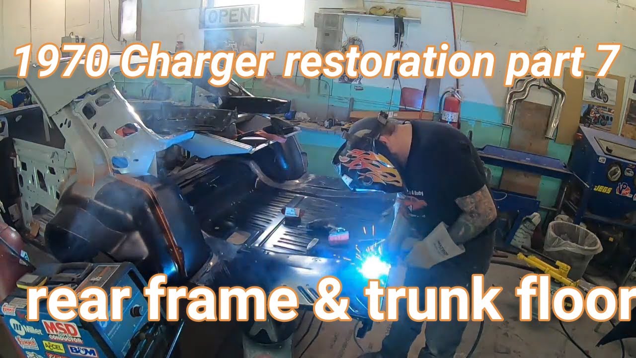 Замена пола багажника Charger 1970 года