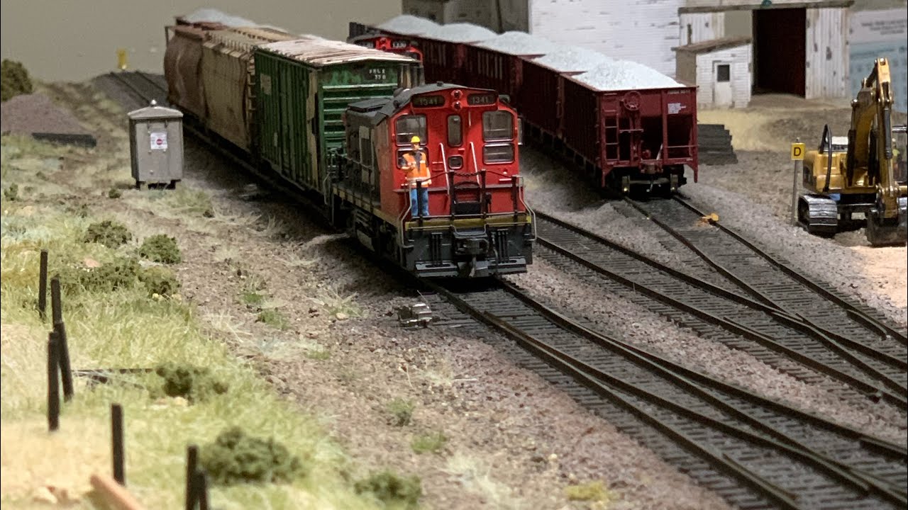 Creating A Realistic Gravel Access Road