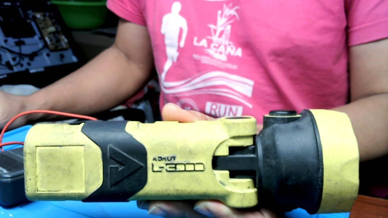 Reparacion linterna adalit L-3000