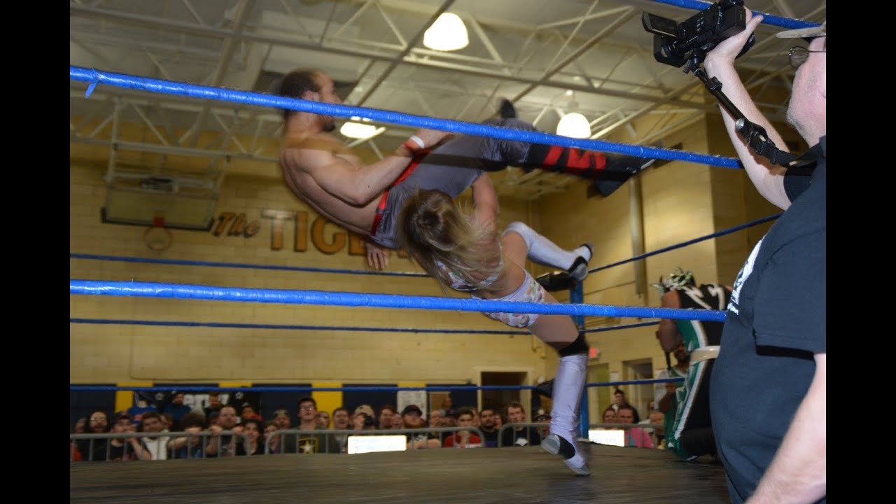 Laredo Kid VS. Candice LeRae VS. Cloudy VS. Louis Lyndon - Absolute Intense Wrestling [Free Match]