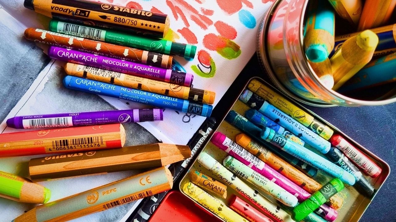 Stabilo Woody 3-in-1 vs Caran D’ache Neocolor II Review