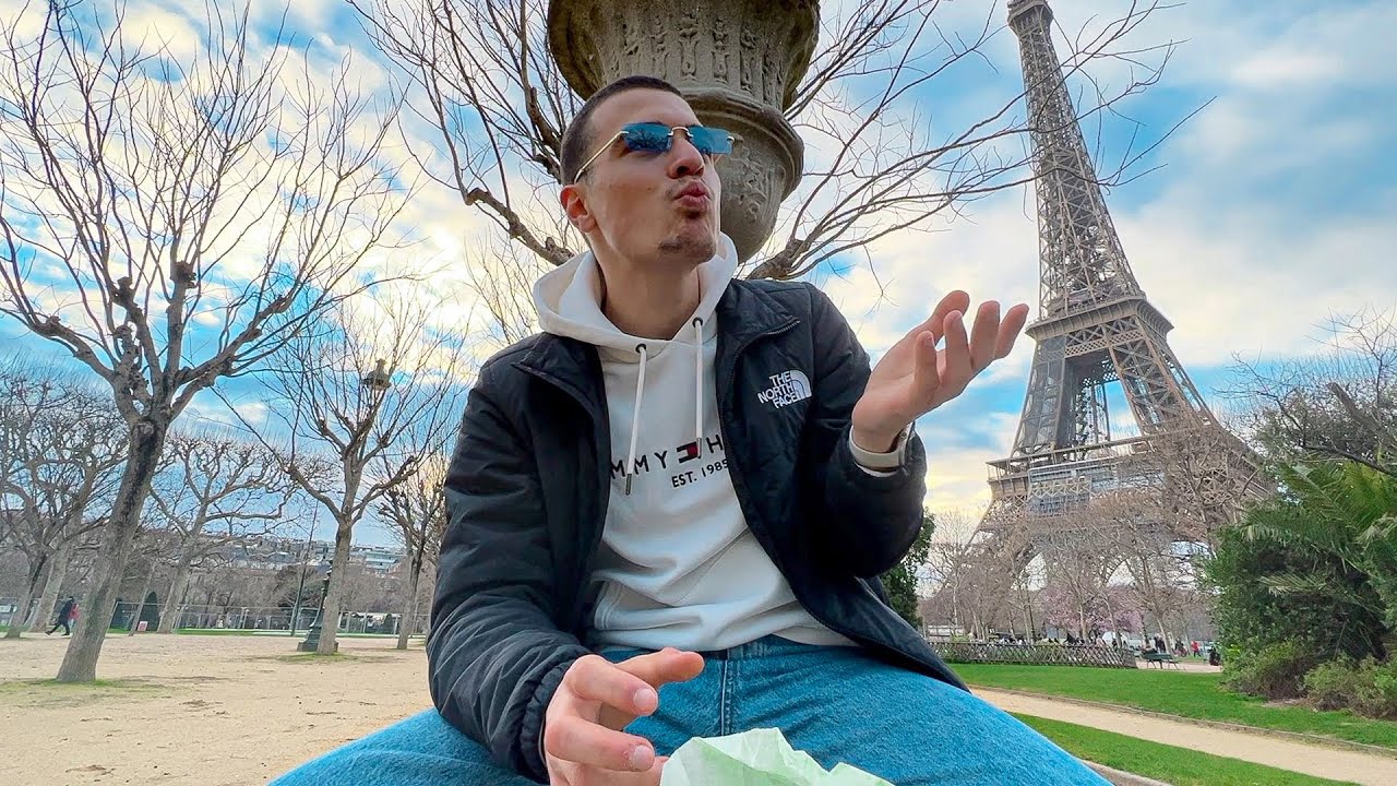 mollo tutto e vado a parigi da solo